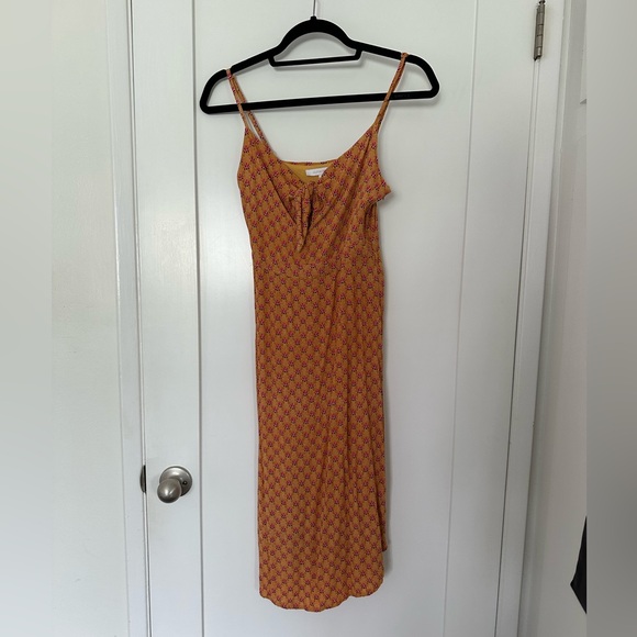 Olivaceous Eyelet Dress - Picture 2 of 4